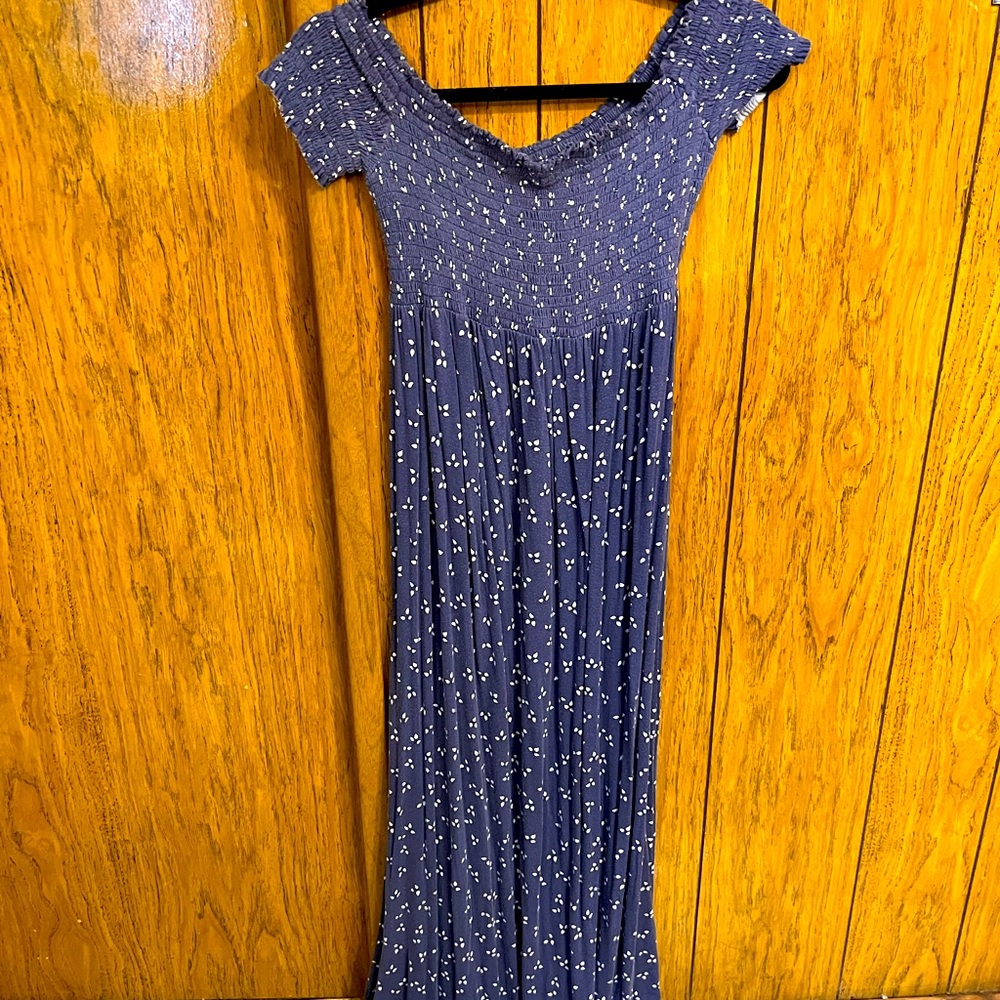 Blue maternity dress